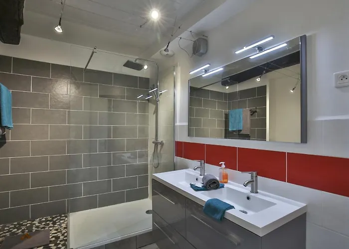 Apartment Jolie 2 Pieces Quartier Bonaparte/ Clim Nizza